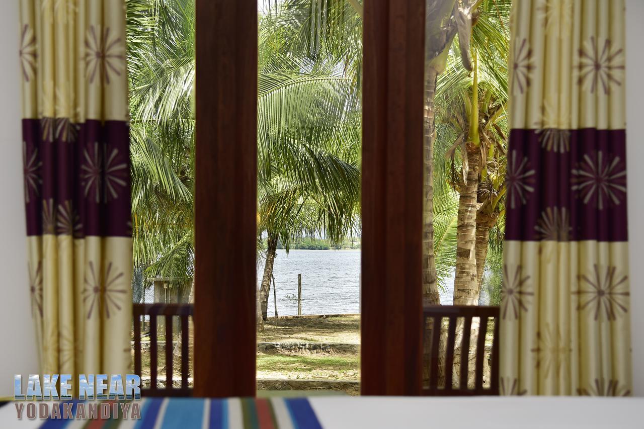 Lake Near Yala Tissamaharama Exterior photo